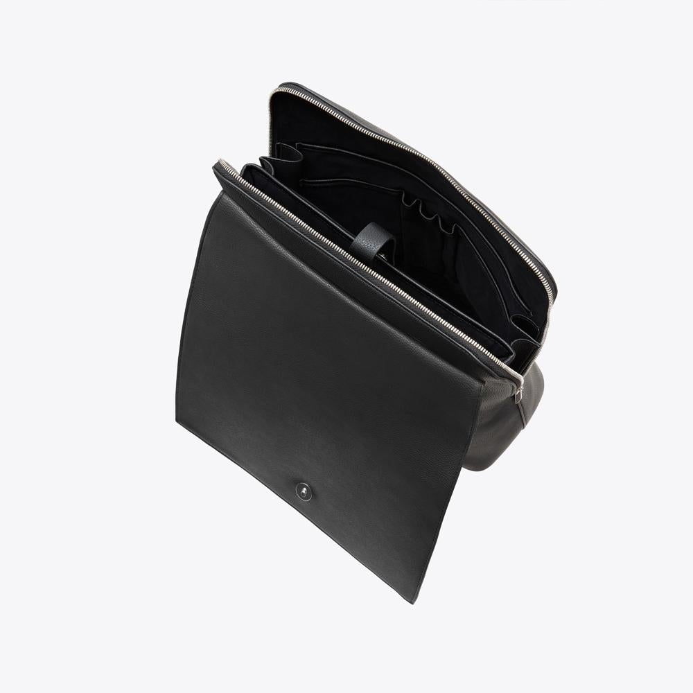 Dahlia - Minimalist women’s backpack