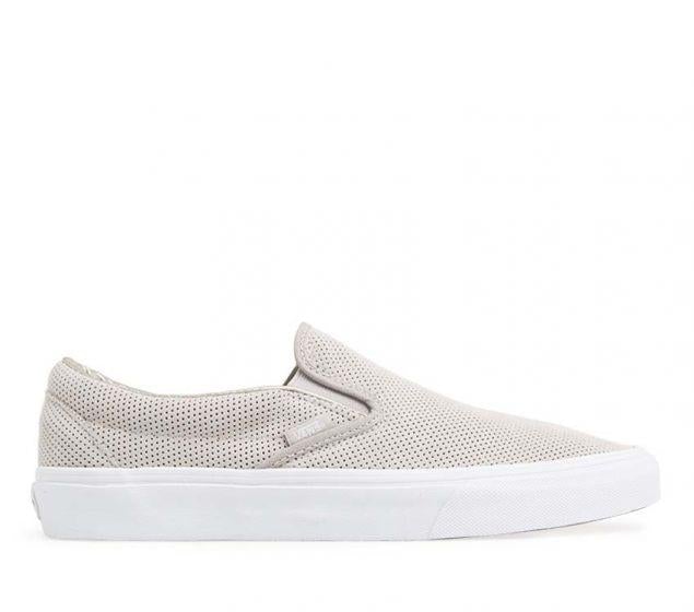 FOURGONS | SLIP-ON CLASSIQUE (DAIM PERFORÉ)